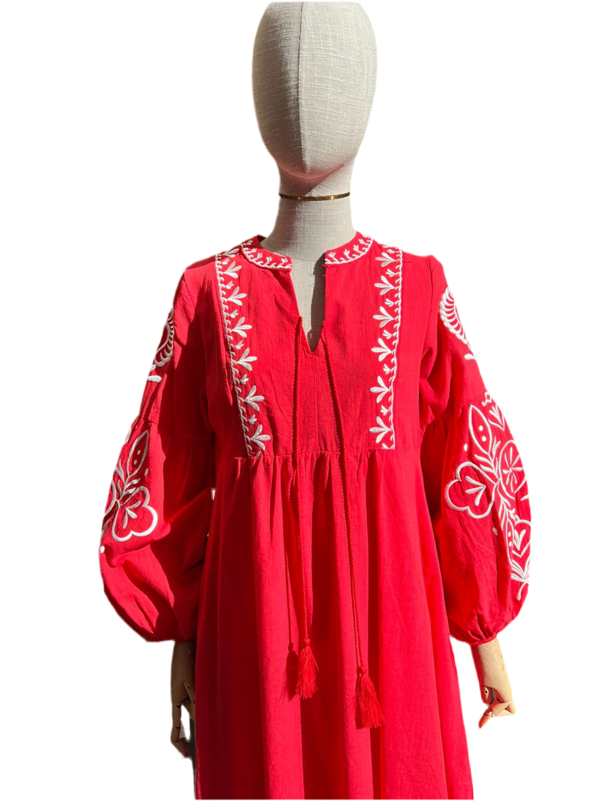Robe Cala brodée – manches bouffantes